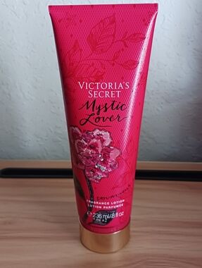 Victoria's Secret Mystic Lover Fragrance Lotion - Pink